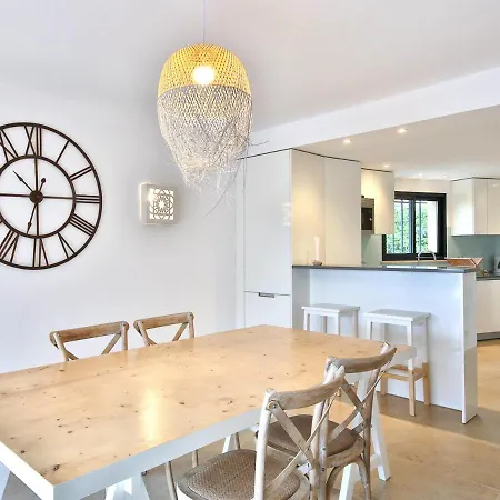 Amoreira Town House Sleeps 5 With Pool And Air Con Casa vacanze Alvor